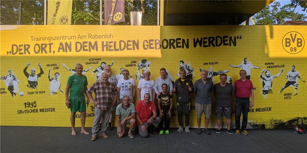 Laufen verboten! Castrop-Rauxeler Klub trainierte beim BVB