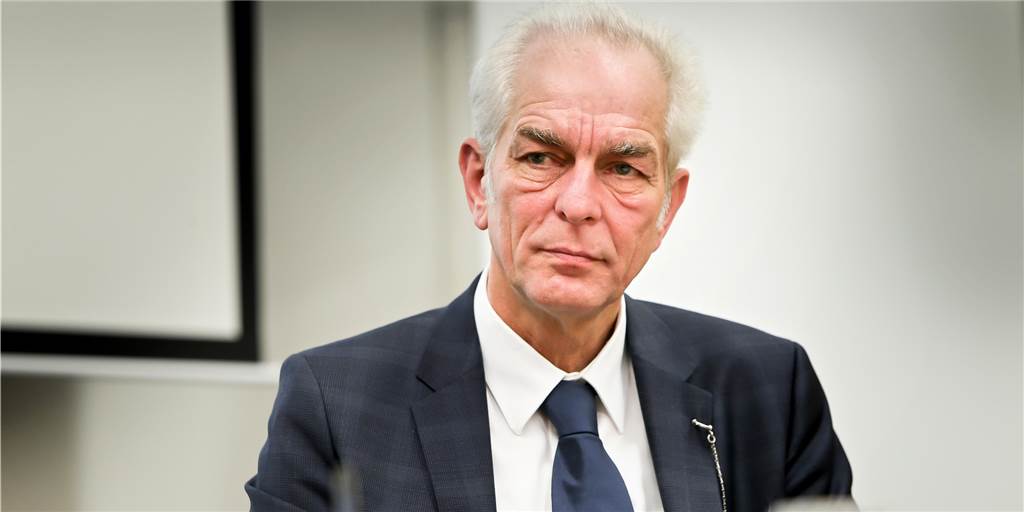Ist Rudolf Mintrop für einige Morde des „Todespflegers“ mit verantwortlich? Rudolf Mintrop steht seit dem 17.2. vor Gericht. Ihm wird Beihilfe zu den Morden von Niels Högel vorgeworfen.