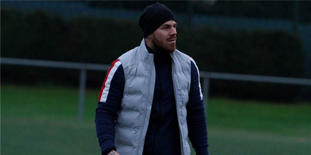 Nach Spielabsage: Stockum-Coach Gottschlich äußert deutliche Kritik und darf wieder nicht spielen SV Stockums Trainer Miles Gottschlich kritisiert die Entscheidung, das A-Liga Spiel gegen TuS Uentrop II abzusagen.