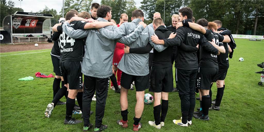 Alle Spiele fallen aus? Nicht ganz! Ein Halterner Team ist trotz Sturm im Einsatz Bis auf ein Team ist keine Halterner Mannschaft am Wochenende im Einsatz.
