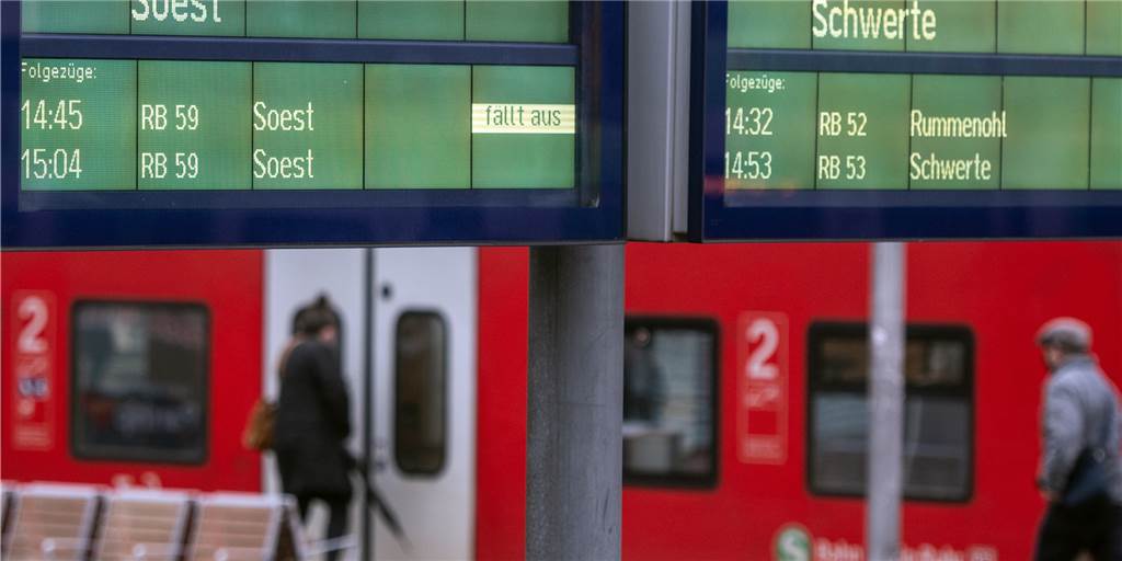 Nach Sturm Zeynep: Bahnverkehr um Dortmund kommt wieder in Gang Nach Sturm Zeynep: Bahnverkehr um Dortmund kommt wieder in Gang