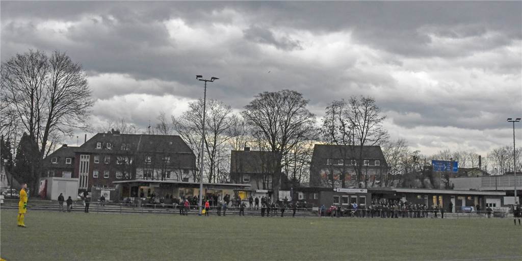 Fußballspiele in Castrop-Rauxel und Herne fallen aus: Das war ein Schnellschuss der Sportämter! Fußballspiele in Castrop-Rauxel und Herne fallen aus: Das war ein Schnellschuss der Sportämter!