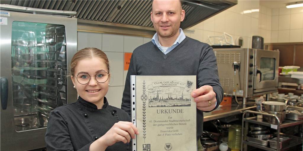 Mit Video: Koch-Azubi aus Werne glänzt bei Stadtmeisterschaft in Dortmund Chef Steffen Kroes (44) ist stolz auf den Erfolg von Franziska Gößl (21) bei den Stadtmeisterschaften für Dortmund/Kreis Unna.