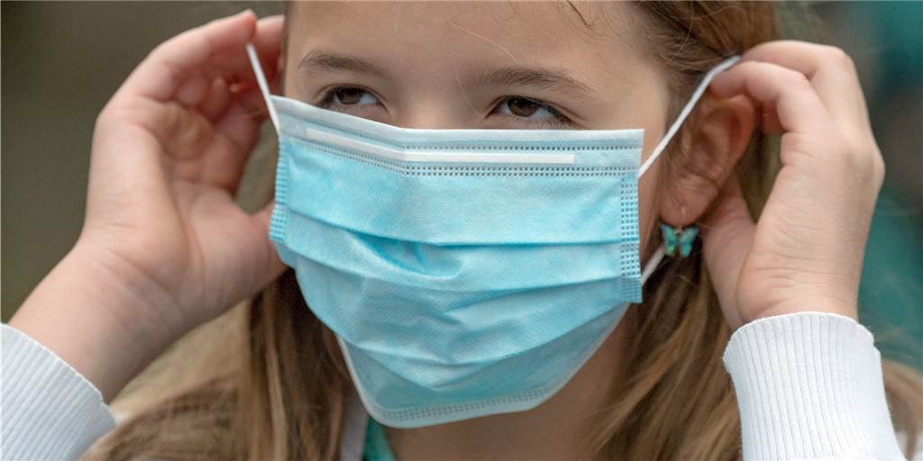 „Corona-Lügen“ im Namen von Kindern: Ihre Mutter hält Masken für „Folter“ „Corona-Lügen“ im Namen von Kindern: Ihre Mutter hält Masken für „Folter“