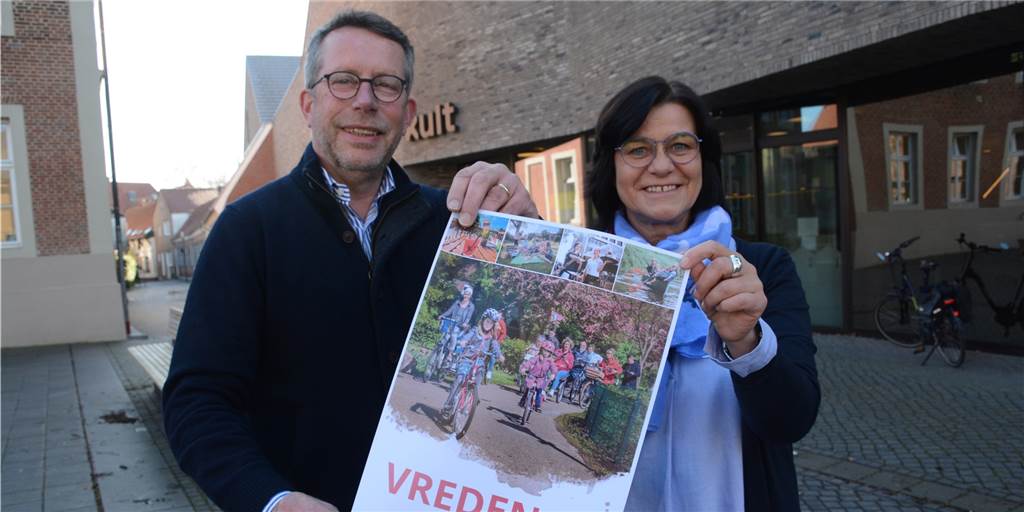 Niederländer sollen noch mehr Leben in Vredens Innenstadt bringen Jörg Lenhard (Citymanagement) und Karin Otto (Stadtmarketing) wollen die Marketingaktivitäten verstärken.