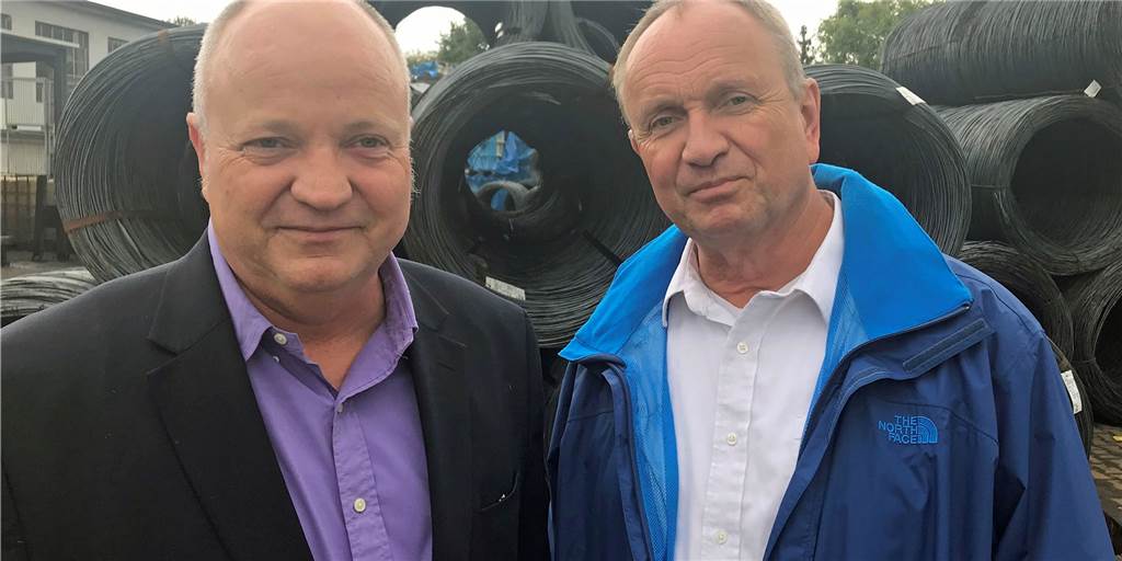 Ukraine-Konflikt erschüttert Firmen - Dorstener Drahtwerke boykottieren Russland Volker (l.) und Rüdiger Tüshaus stehen seit 1994 an der Spitze der Dorstener Drahtwerke.