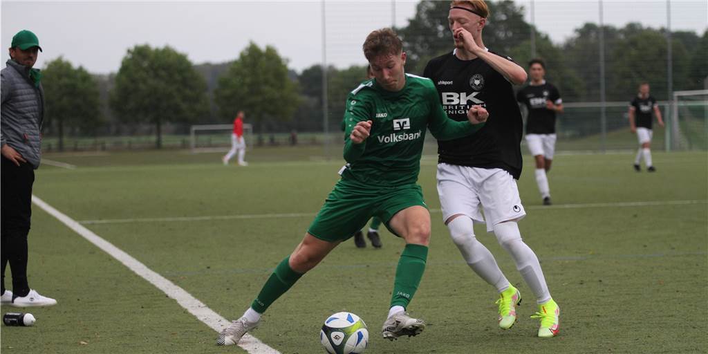Olbrich ist bereit für Wechsel vom SuS Olfen zum FC Nordkirchen: „Freue mich auf Konkurrenzkampf“ Florian Olbrich (l.) kehrt im Sommer vom SuS Olfen zu seinem ersten Verein, dem FC Nordkirchen, zurück.