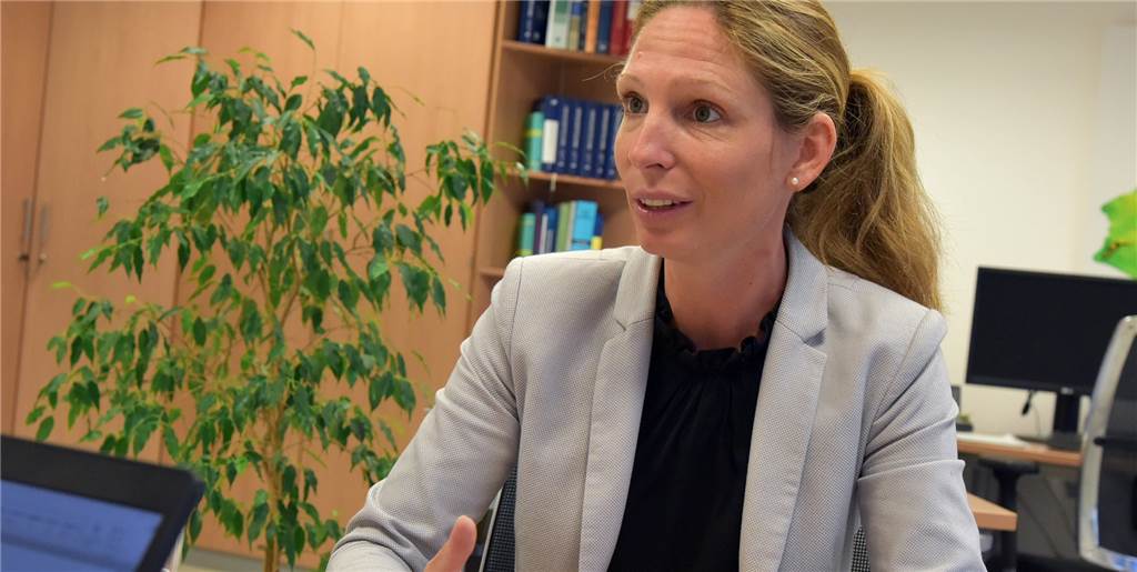 SAL-Chefin widerspricht Lüner BI: Es saufen keine Stadtteile ab SAL-Chefin Daniela Fiege hat eine Machbarkeitsstudie zum Umgang mit dem Niederschlagswasser im Bereich Klöters Feld und Derner Straße in Auftrag gegeben.