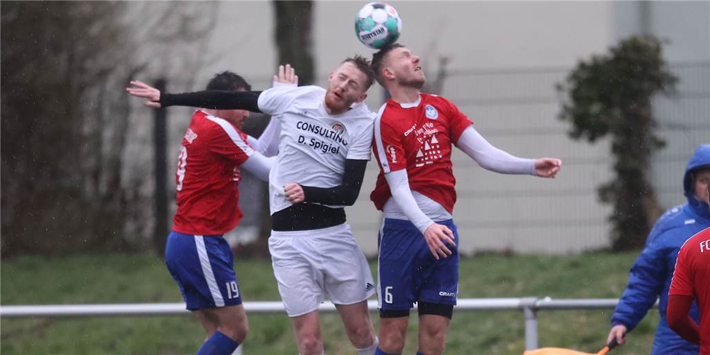 FC Castrop-Rauxel verliert Spieler an Waltrop - Trainer Wurst legt Wert auf Trainingsbeteiligung FC Castrop-Rauxel verliert Spieler an Waltrop - Trainer Wurst legt Wert auf Trainingsbeteiligung