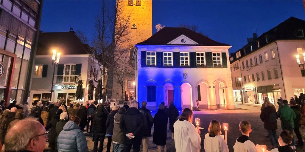 Riesige Solidarität in Dorsten für die Menschen in der Ukraine Riesige Solidarität in Dorsten für die Menschen in der Ukraine