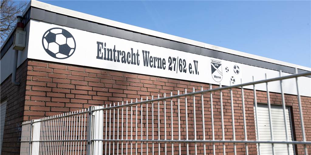 Termin-Chaos bei Eintracht Werne – Gespräche zur Lösung laufen: „Stadt hat uns das zugesichert“ Eintracht Werne spielte in der Fußball-Kreisliga A zuletzt vor fast vier Monaten auf ihrem heimischen Platz.