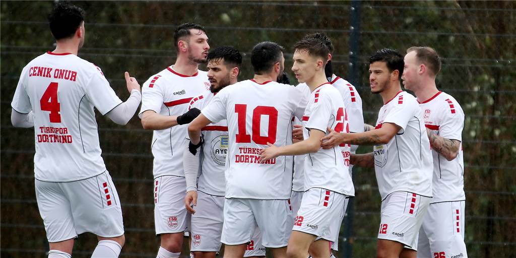 Türkspor Dortmund gibt Brasilianer an Kreisligisten ab: „Vielleicht kommt er zurück“ Türkspor Dortmund gibt Brasilianer an Kreisligisten ab: „Vielleicht kommt er zurück“