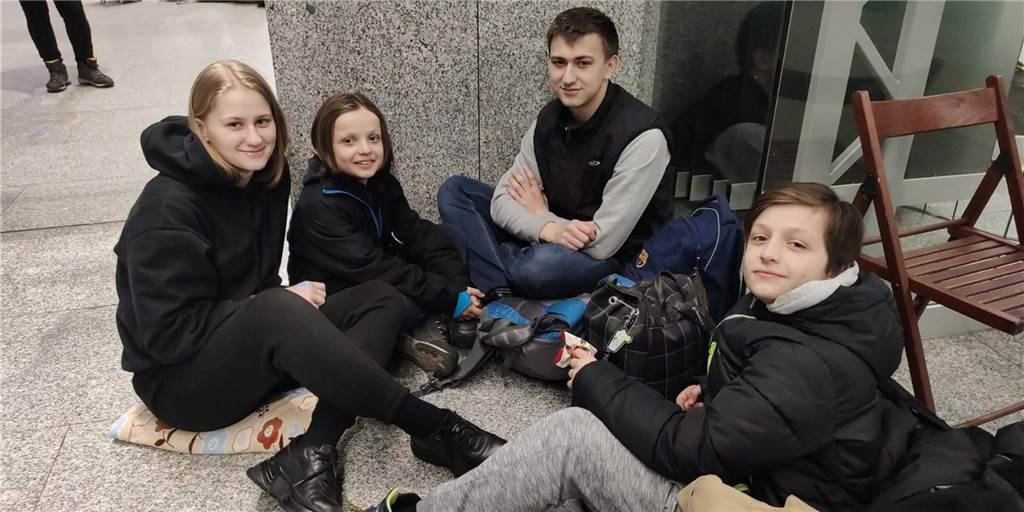 Sie sind wohlbehalten da: Erste Gruppe aus der Ukraine in Dorsten angekommen (mit Video) Sie sind wohlbehalten da: Erste Gruppe aus der Ukraine in Dorsten angekommen (mit Video)