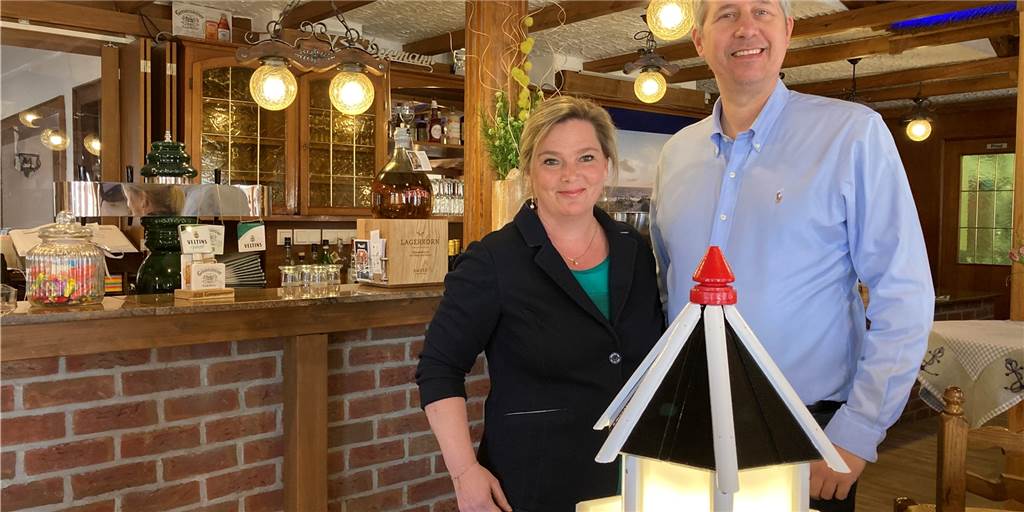 Glück trotz Pandemie: Familie erfüllt sich Traum von eigenem Restaurant Tanja und Stefan Schneider haben sich mitten in der Pandemie einen Lebenstraum erfüllt und ihr eigenes Restaurant eröffnet: Das Schnitzelyacht in Selm.