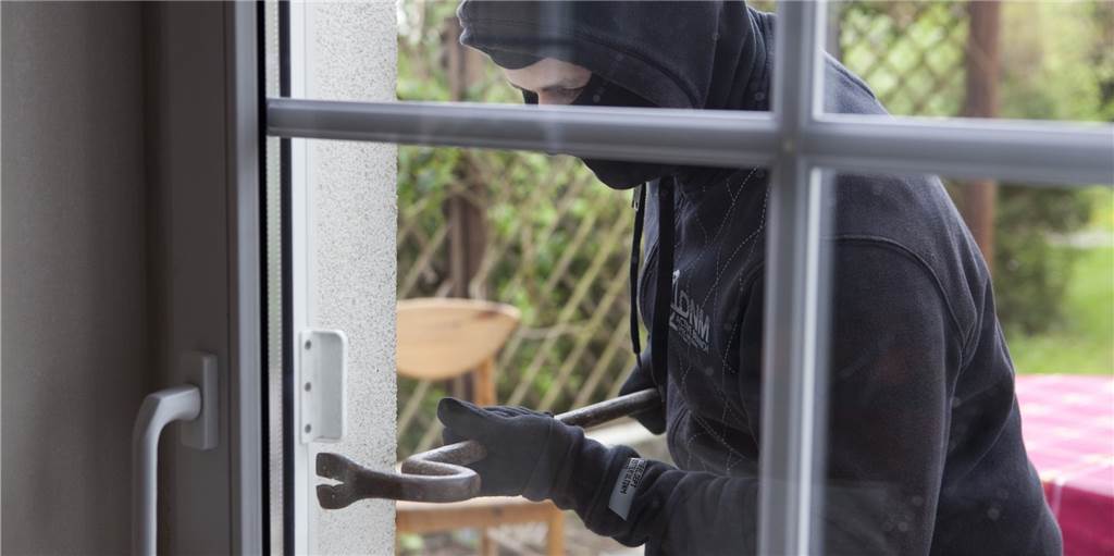 Einbruchserie in Heek: Polizei stellt die Ermittlungen (vorerst) ein Im Juni und Juli 2020 kam es in der Dinkelgemeinde zu etlichen Einbrüchen. Wegen der räumlich-zeitlichen Dichte sprach die Polizei von Zusammenhängen.