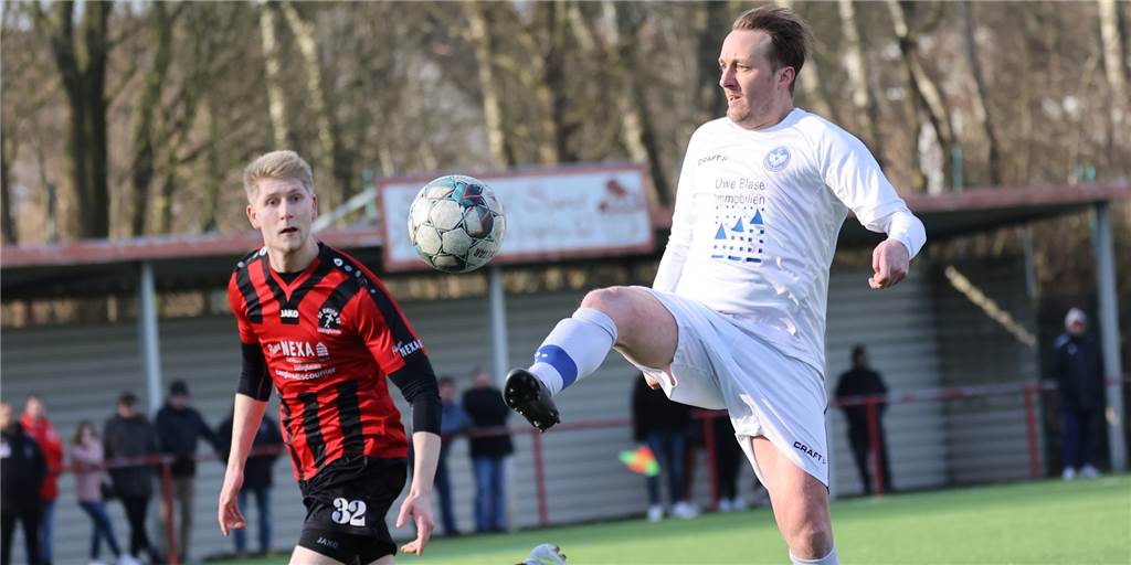 Aufstellungen, Torschützen, Platzverweise: So haben Castrop-Rauxels Fußballteams gespielt Aufstellungen, Torschützen, Platzverweise: So haben Castrop-Rauxels Fußballteams gespielt