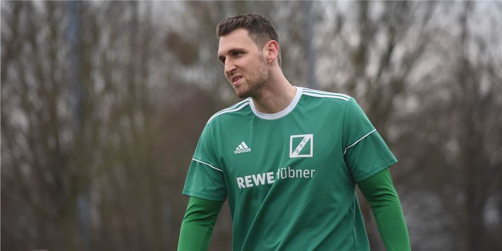 „Da, wo’s brennt“: Der Werner Lars Bußkamp ist der Pendler von GS Cappenberg Lars Bußkamp traf am Sonntag doppelt für GS Cappenberg.