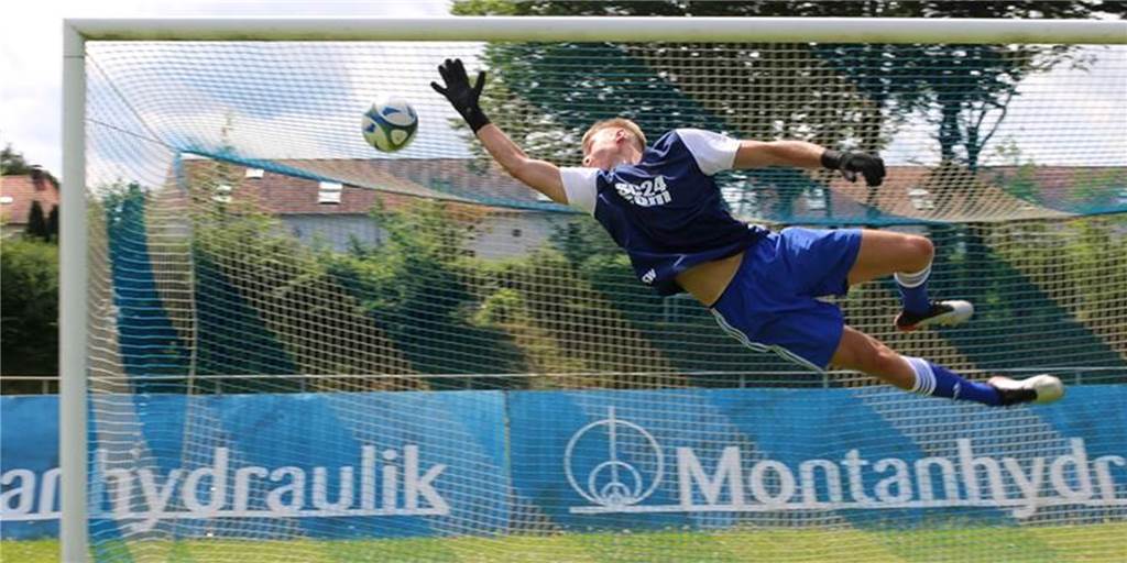 Nächste Saison dauerhaft Oberliga: Holzwickeder U19-Talent springt in den Woller-Kader Nächste Saison dauerhaft Oberliga: Holzwickeder U19-Talent springt in den Woller-Kader