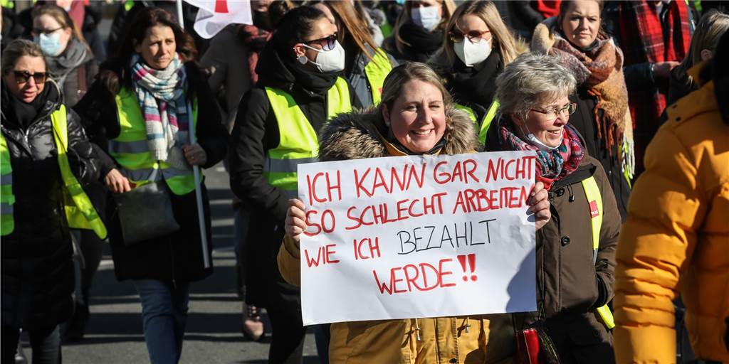 Erzieherinnen im Streik: Mehr als die Hälfte der Kitas blieb dicht Erzieherinnen im Streik: Mehr als die Hälfte der Kitas blieb dicht