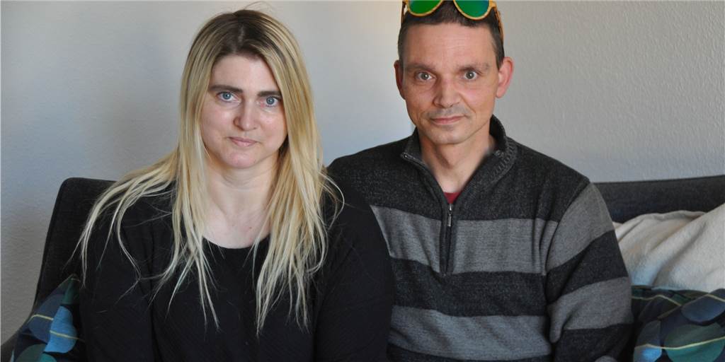 Erst Herzinfarkt, jetzt Krebs: Tanja Jade lässt sich nicht unterkriegen Tanja Jade Gräfin von der Ahé (45) und Lebensgefährte Norbert Jücker (47) wollen kämpfen. In einem Buch hat Tanja Jade ihre Erfahrungen niedergeschrieben.