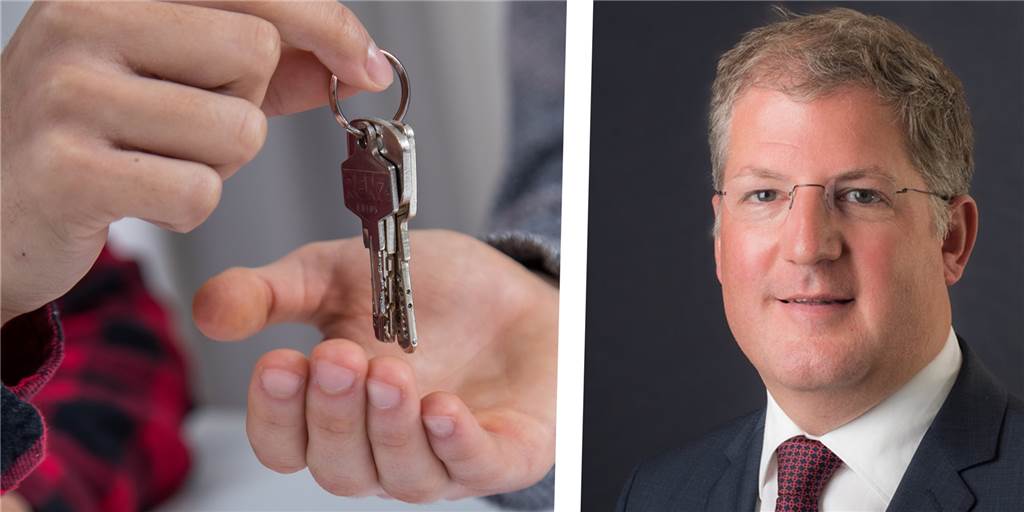 Wann es sich lohnt, das Haus ans eigene Kind zu überschreiben Über die Überschreibung des Vermögens sollte frühzeitig nachgedacht werden, meint Notar Frank Stenner aus Haltern.