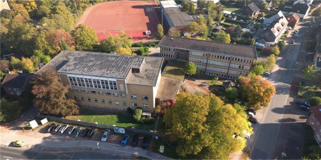 Schon mehr als 150 Kriegsflüchtlinge sind in Dorsten angekommen Altes Petrinum Dorsten ZUE Asylbewerber