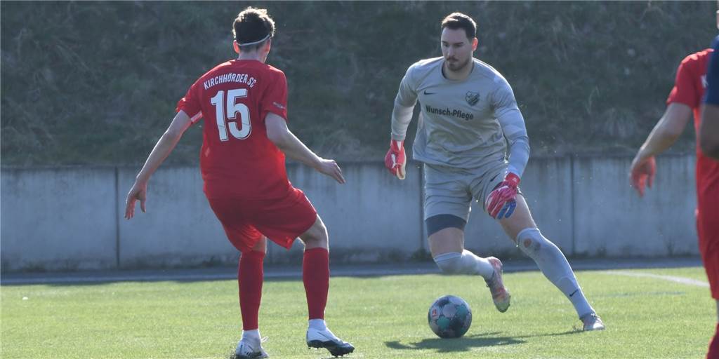 Tor des Tages zwischen FC Frohlinde und Kirchhörder SC fällt in der 89. Minute Tor des Tages zwischen FC Frohlinde und Kirchhörder SC fällt in der 89. Minute