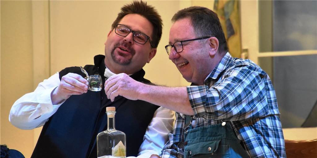 Laientheater in Lünen: „Der Schützenkönig“ wird zur Lachnummer Die Laienspielgruppe Niederaden feierte im Gemeindehaus in Horstmar Premiere ihres Stücks "Der Schützenkönig".