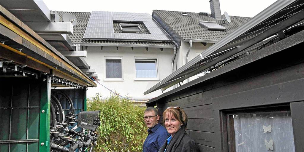 Markus Lieder hat sein Reihenhaus zum Sonnenkraftwerk umgebaut Markus Lieder hat sein Reihenhaus zum Sonnenkraftwerk umgebaut