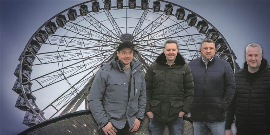 Herrencreme mit Ausblick: Riesenecho auf Riesenrad in Stadtlohn Ende März wird das 180 Tonnen schwere Riesenrad auf dem Hecking-Gelände an der Sprakelstraße aufgebaut. Bernd Busert, Jan Vos und die Brüder Maik und Thomas Veldscholten (von links) freuen sich schon – riesig.