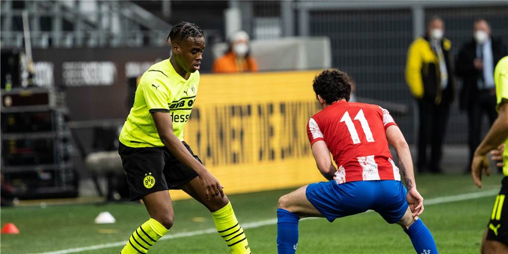 BVB-Nachwuchs-Chef Ricken über Atletico: „So möchte ich niemals ein BVB-Team spielen sehen“ BVB-Nachwuchs-Chef Ricken über Atletico: „So möchte ich niemals ein BVB-Team spielen sehen“