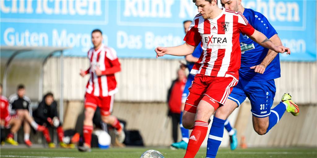 Spieler an andere Mannschaft abgeben? Vereine müssen klare Regeln beachten Normalerweise gehört Lukas Berger zum Westfalenliga-Kader des Lüner SV. Zuletzt half der Außenverteidiger aber auch mehrfach bei der zweiten Mannschaft aus.