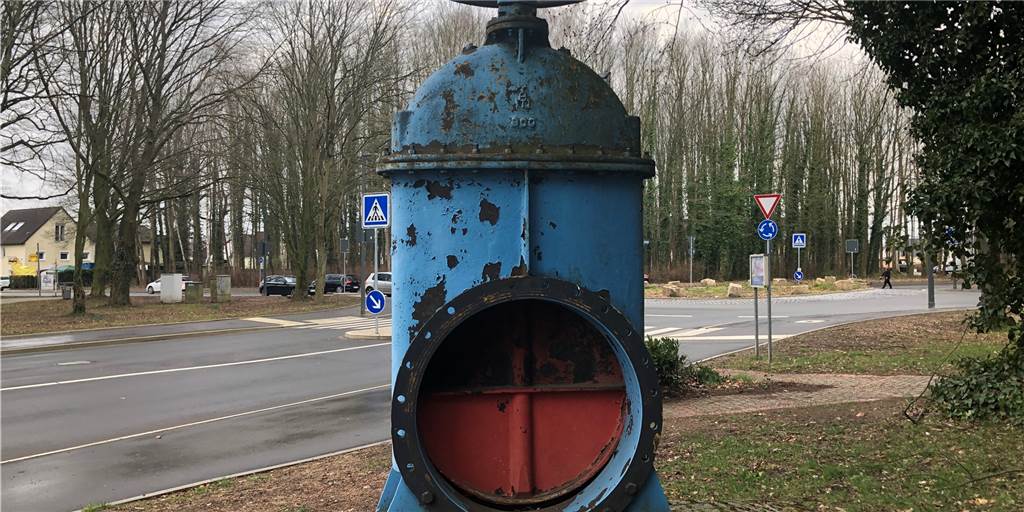 Wir brauchen nicht an jeder Ecke ein Denkmal der Industriekultur Die Bezirksvertretung Scharnhorst lässt auf SPD-Antrag prüfen, ob der Ozeanschieber auf die Mittelinsel des neuen Scharnhorster Kreisverkehrs versetzt werden kann