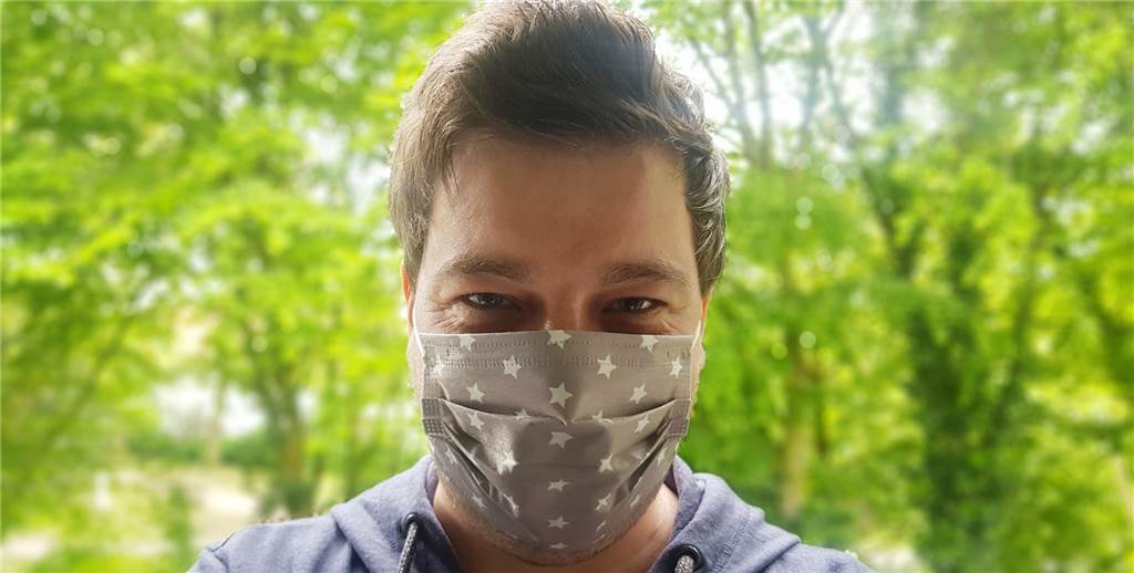Maskenpflicht in Innenräumen: Gut, dass es dabei noch bleibt! Redakteur Till Goerke trägt auch nicht gerne die Maske, findet es aber gut, dass noch nicht alle Masken-Pflichten fallen.