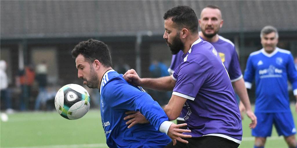 Wacker Obercastrop III ereilt ein Nachspielzeit-Fluch im Topspiel gegen RSV Holthausen II Wacker Obercastrop III ereilt ein Nachspielzeit-Fluch im Topspiel gegen RSV Holthausen II