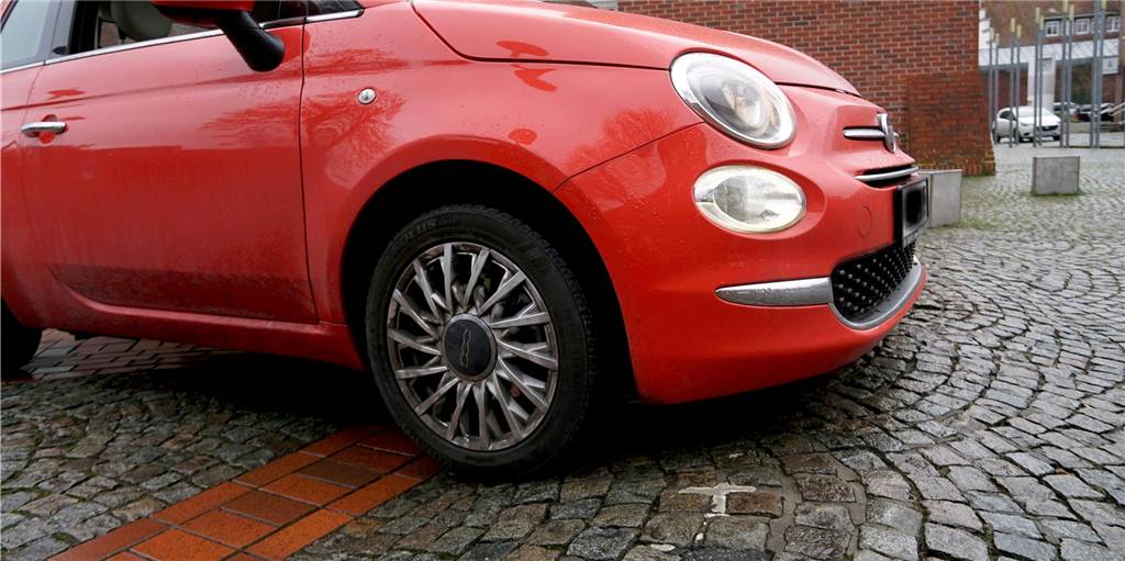 Bodenschwelle: Stadt Gescher muss Motorradfahrer Schaden ersetzen Stein des Anstoßes ist diese Bodenschwelle an der Inselstraße – das OLG Hamm sieht hier eine Gefahrenstelle. Sie ist verkehrswidrig und muss nach dem jüngsten OLG-Urteil baulich verändert werden.
