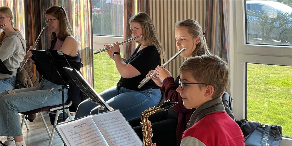 Pop und Schlager statt Blasmusik: Haltern Sound Orchestra sucht junge Musiker Mit dem Fokus auf moderne Stücke und andere Instrumente möchte das Haltern Sound Orchestra vor allem junge Musiker gewinnen.