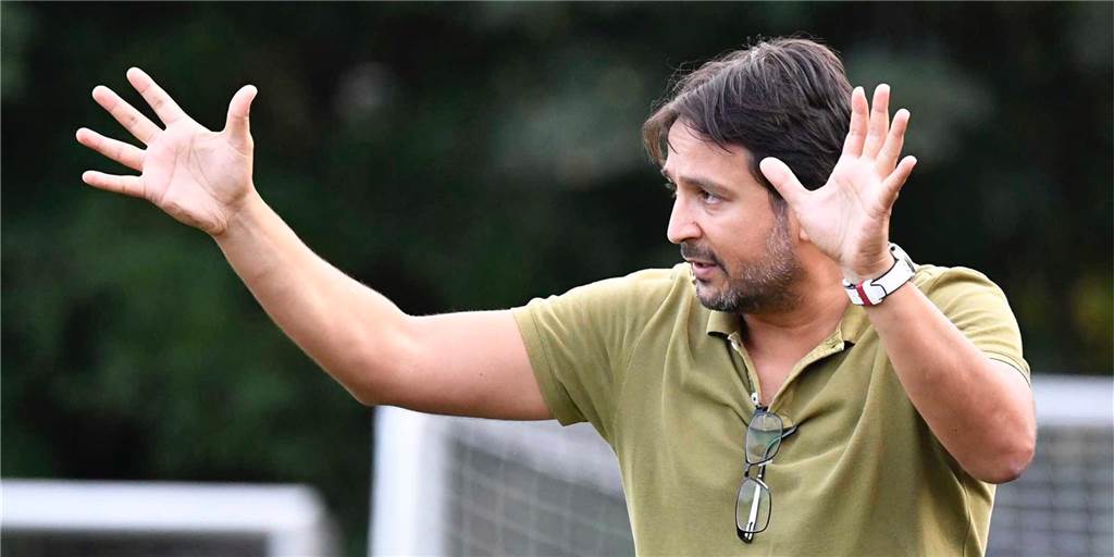 Nach Pokalaus und Punktverlusten in der Liga: Türkspor-Trainer Özkara ist "nicht genervt" Nach Pokalaus und Punktverlusten in der Liga: Türkspor-Trainer Özkara ist "nicht genervt"