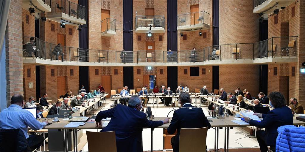 Abrechnungsaffäre: Selmer Rat fordert Transparenz und Aufarbeitung Abrechnungsaffäre: Selmer Rat fordert Transparenz und Aufarbeitung