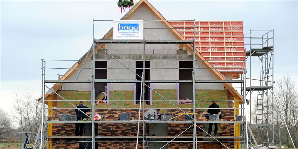 Gegen steigende Immobilienpreise: Lünen braucht endlich mehr Bauland Die Mischung aus fehlenden Grundstücken und hohen Bau- und Materialkosten treibt in Lünen die Immobilienpreise nach oben.