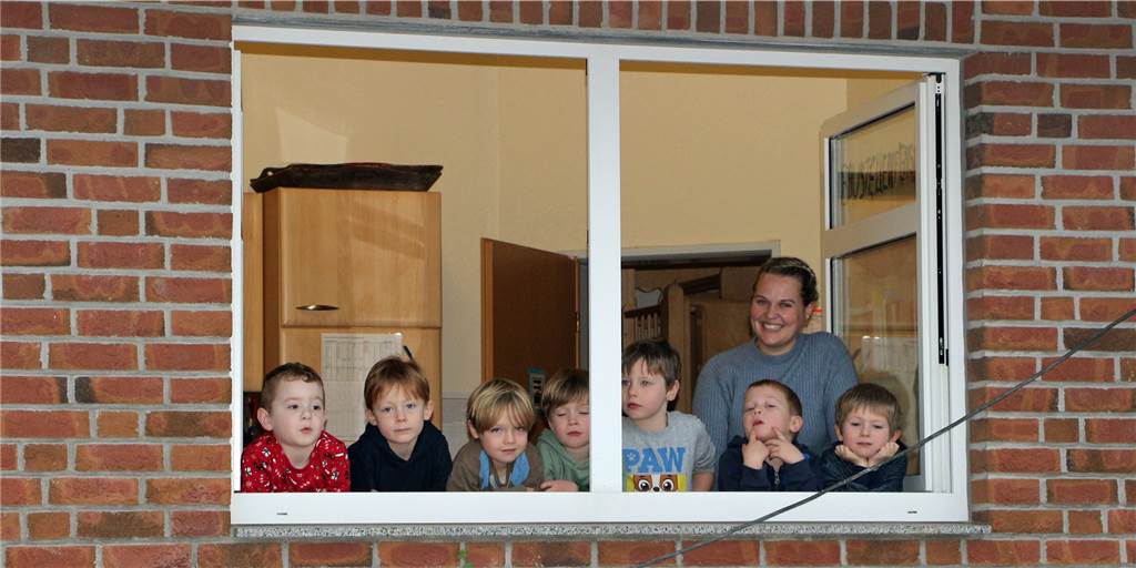 45-Stunden-Paket gefragt: Immer mehr Kinder gehen länger in den Kindergarten Die Betreuungszeiten in den Kindergärten steigen im kommenden Kindergartenjahr. Die Plätze sind dafür in Südlohn und Oeding vorhanden. Auch im St.-Barbara-Kindergarten steigt der Wert leicht, es bleibt dort bei zwei Gruppen.