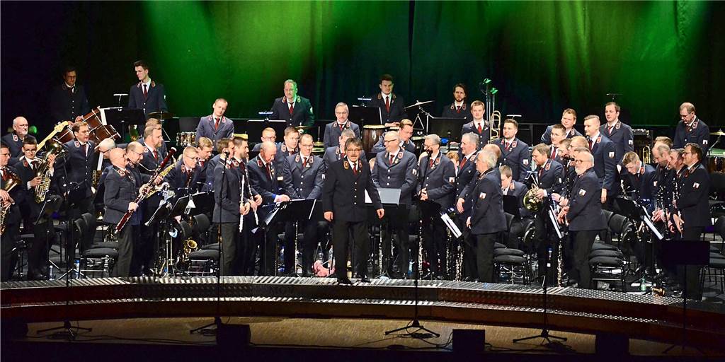 „Musik, die nie verklingt“ – ein Konzert mit viel Pep und Schwung Viel Beifall gab es für den Musikverein Alstätte beim Gemeinschaftskonzert am Samstag in der Stadthalle.