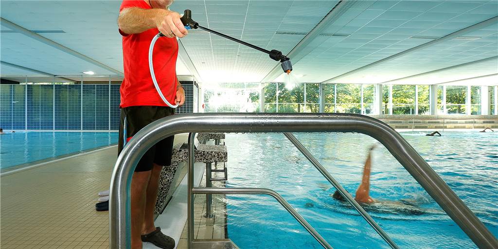 Erste Schwimmbäder senken Wassertemperatur: Das sagen die GSW Das Kamener Hallenbad ist aktuell geschlossen. In den übrigen GSW-Bädern bleibt die Temperatur auf dem normalen Niveau. Andere Bäder senken die Temperatur, um Energie zu sparen.