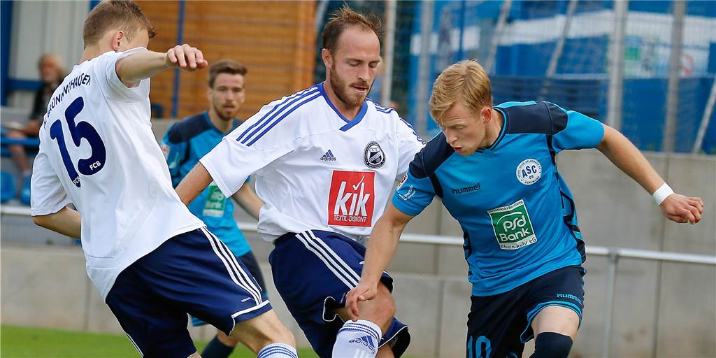 Silas Lennertz wechselt zum FC Brünninghausen - auf einen Mitspieler freut er sich besonders Silas Lennertz wechselt zum FC Brünninghausen - auf einen Mitspieler freut er sich besonders