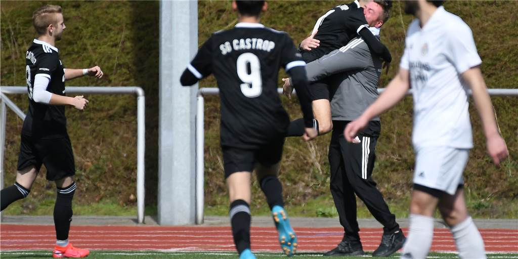 Gegen RW Germania: SG Castrop sendet lautes Lebenssignal im Abstiegskampf Gegen RW Germania: SG Castrop sendet lautes Lebenssignal im Abstiegskampf