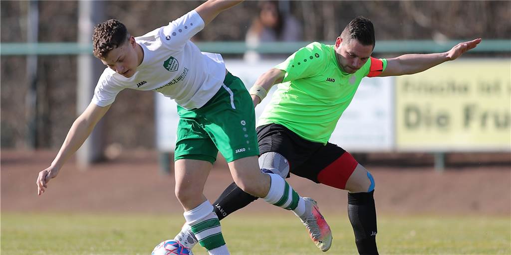 Für den SV Stockum kommt jetzt alles auf ein Spiel an Matthias Chrismann (r.) erzielte zwei der Stockumer Tore beim 3:2-Sieg.