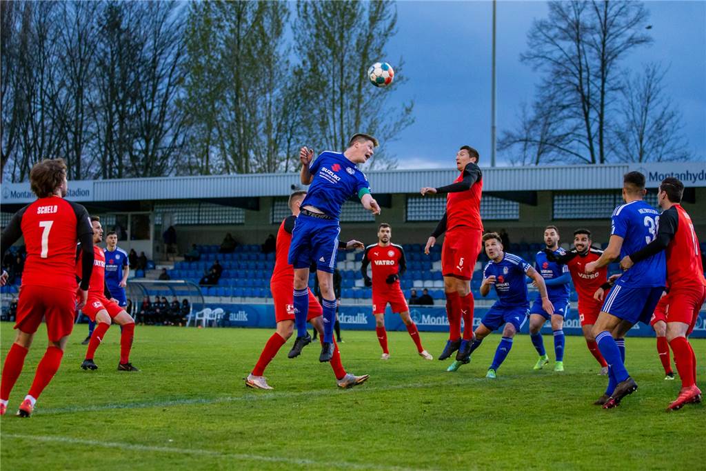 Der Kapitän geht von Bord: Nils Hoppe spielt vorerst letzte Saison für den Holzwickeder SC Der Kapitän geht von Bord: Nils Hoppe spielt vorerst letzte Saison für den Holzwickeder SC