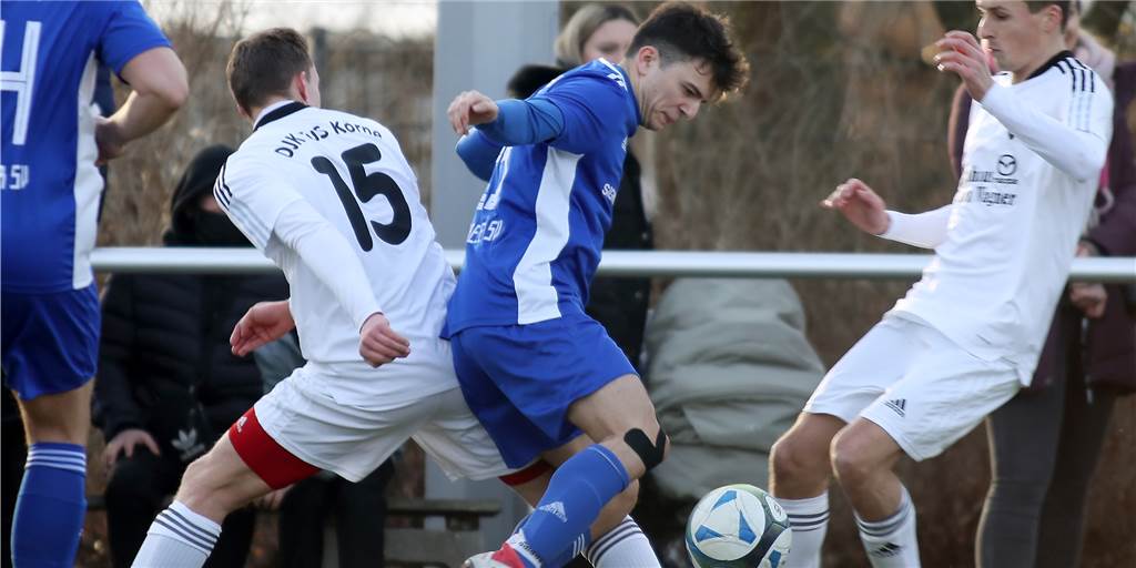 Showdown im Osten: Im B-Liga-Topspiel könnte ein Klub aus dem Aufstiegskampf ausscheiden Showdown im Osten: Im B-Liga-Topspiel könnte ein Klub aus dem Aufstiegskampf ausscheiden