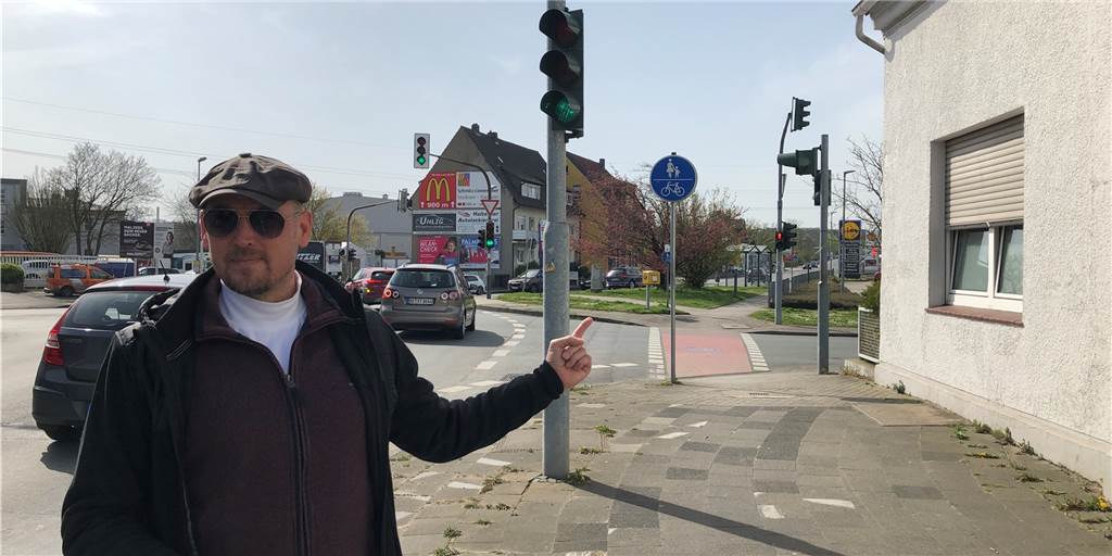 Radverkehr an der Recklinghäuser Straße - Michael Bosch von Stadt Haltern enttäuscht Ampel an der Recklinghäuser Straße