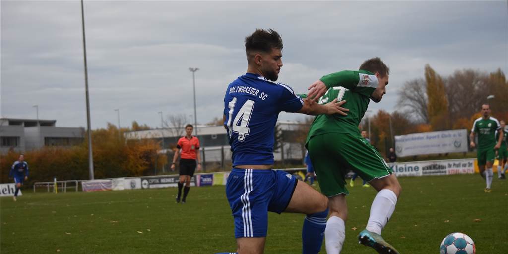 Nächster A-Junior schafft den Sprung in den Holzwickeder Oberliga-Kader Nächster A-Junior schafft den Sprung in den Holzwickeder Oberliga-Kader